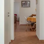 Dinka דירה טרוגיר