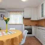Dinka * Trogir